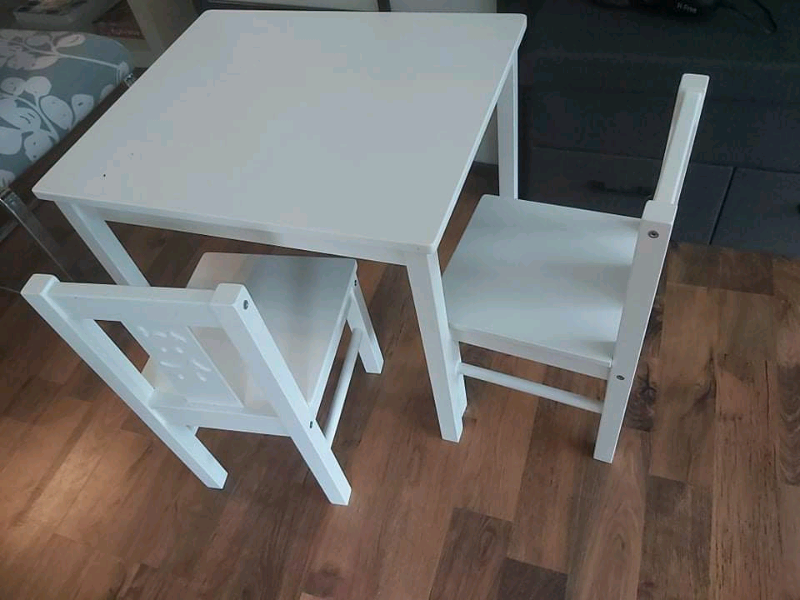 kids table gumtree
